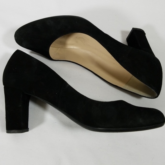 L.K. Bennett Black Suede Slip On Pumps Size 39 GUC - Picture 7 of 8